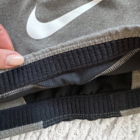 Nike Dri-FIT Victory Shape Sports Bra - Picture 5 of 6